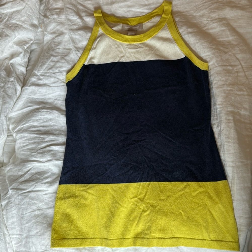 Banana Republic sweater tank top